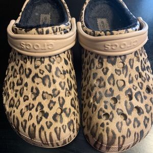 cheetah print lined crocs